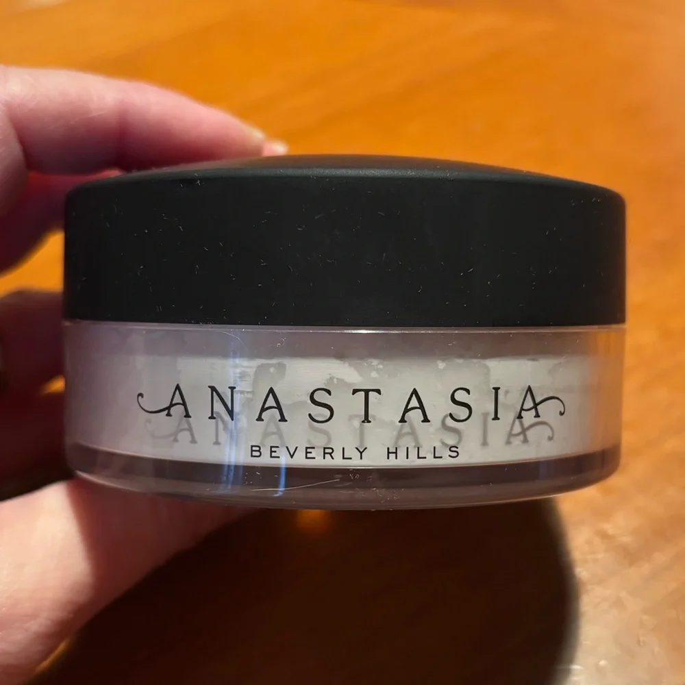 Anastasia Beverly Hills Loose Setting Powder - Translucent